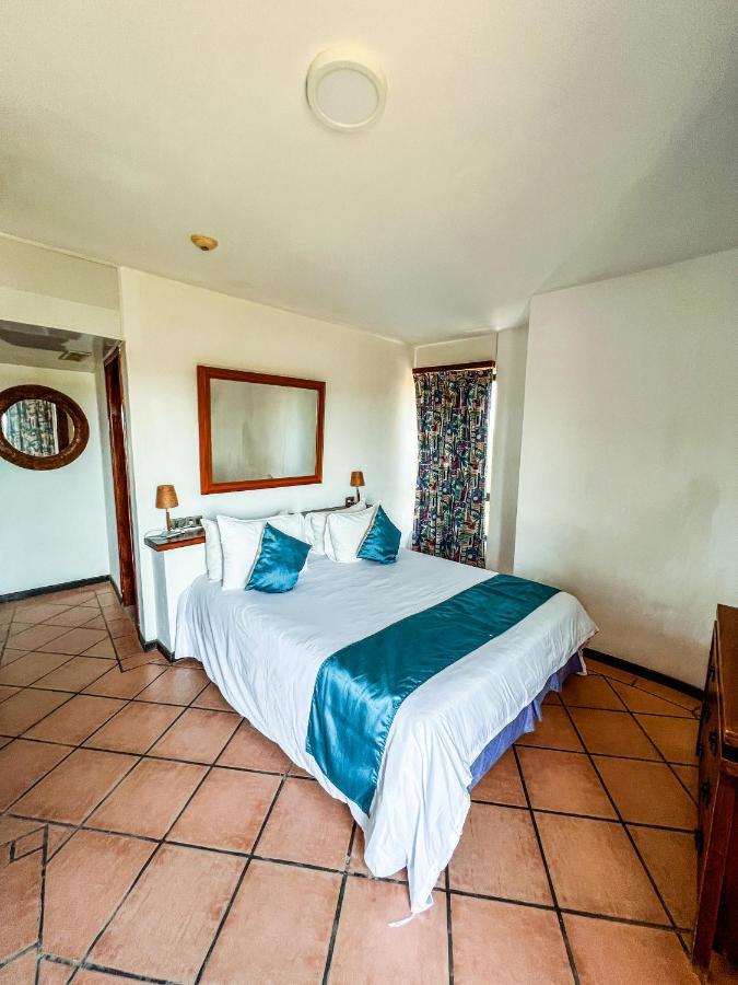 Hotel California Playa El Yaque Zewnętrze zdjęcie