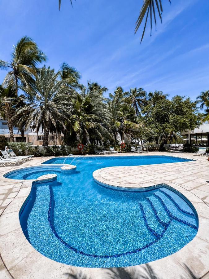 Hotel California Playa El Yaque Zewnętrze zdjęcie